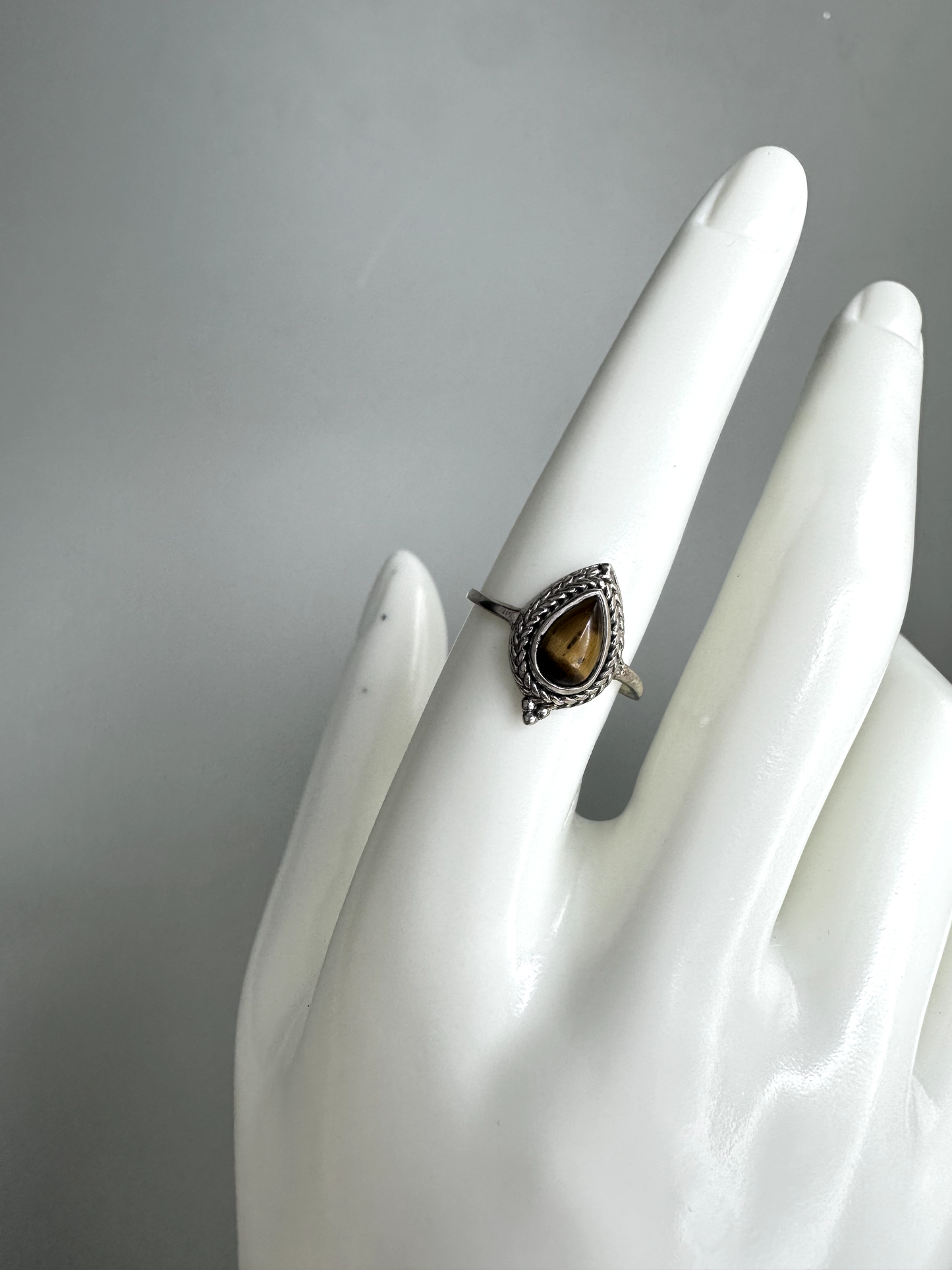Tigers Eye Teardrop Ring | S925 Size 7.5