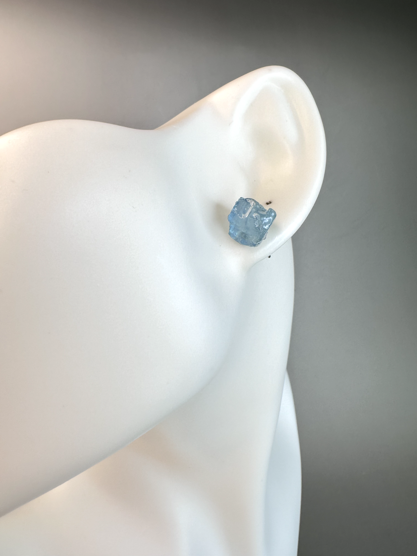 Aquamarine Raw Stud Earrings |S925