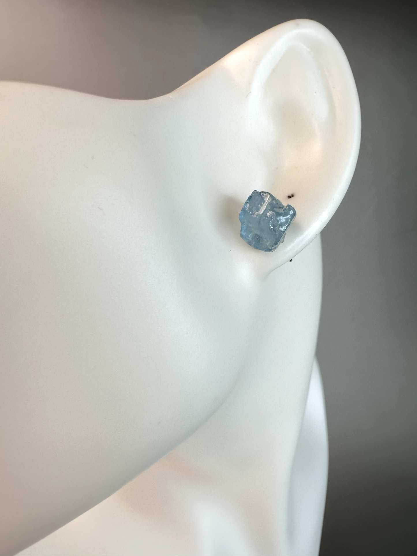 Aquamarine Raw Stud Earrings |S925