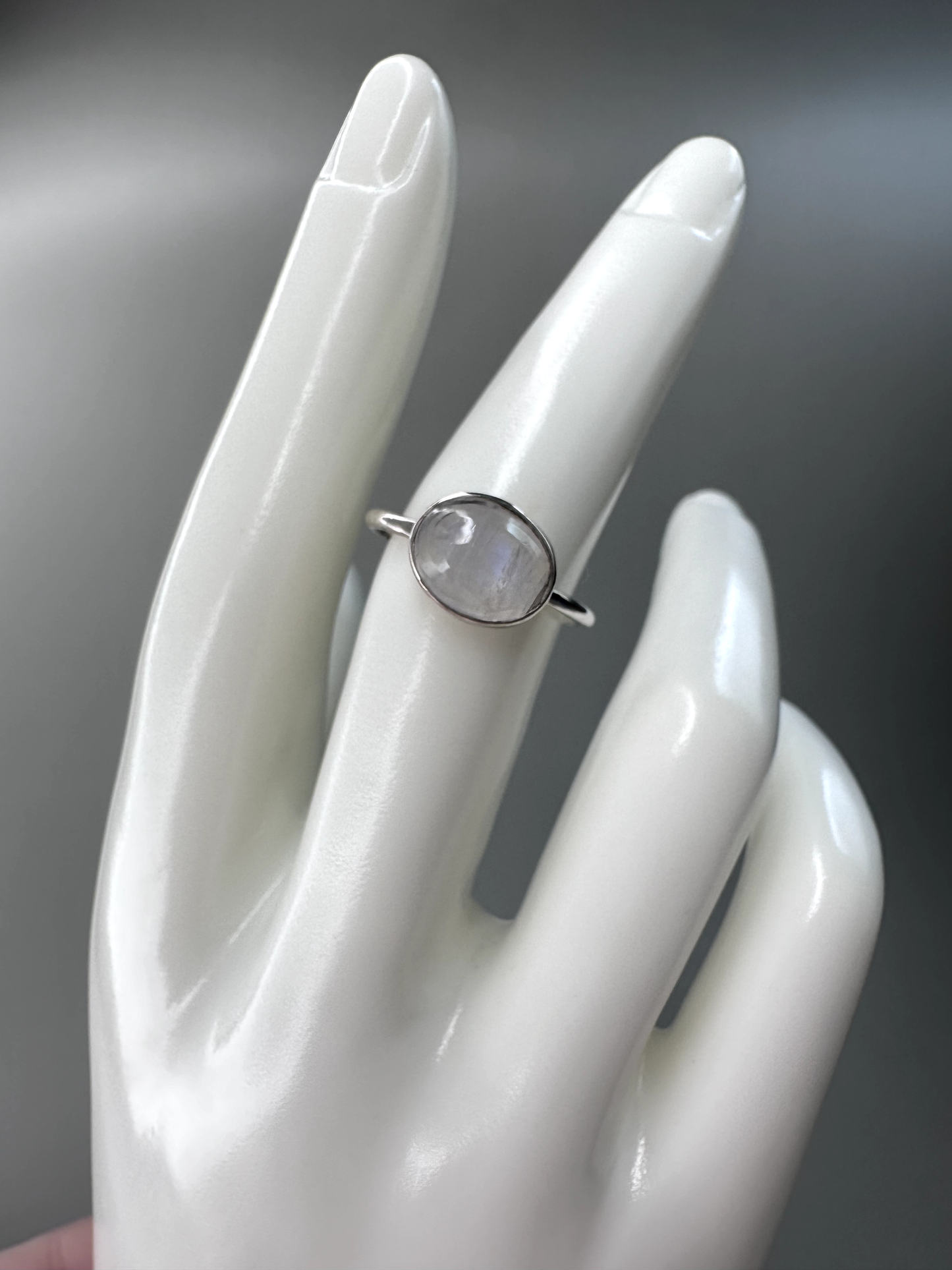 Horizontal Oval Moonstone Ring | S925 Size 7 | Flashy