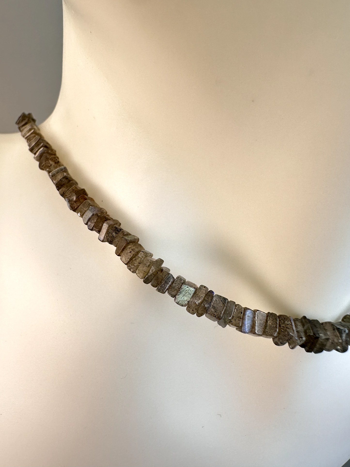 Labradorite Flashy Square Beaded Choker | Sterling Silver