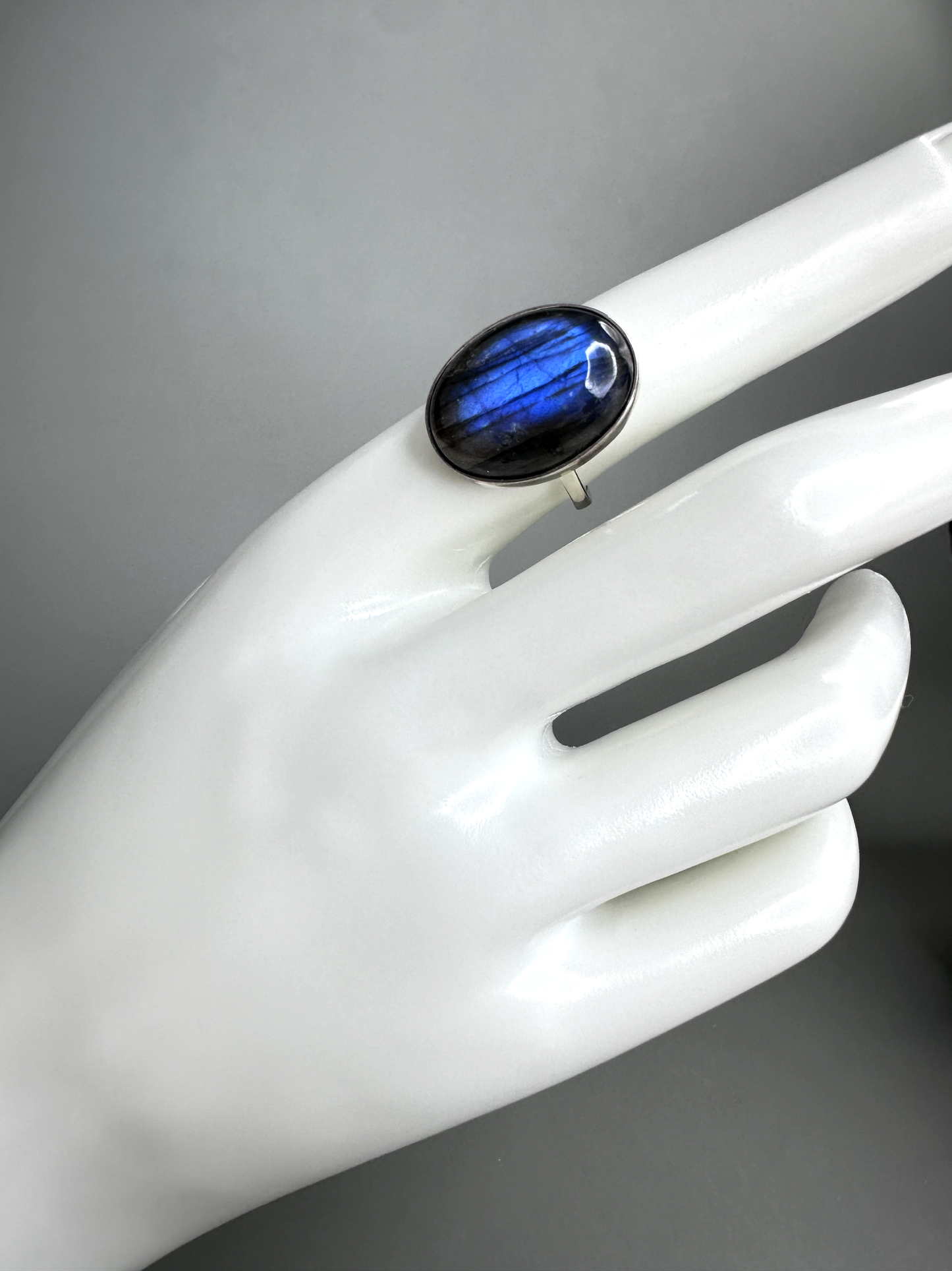 Labradorite Oval Ring 2 | S925 Size 8