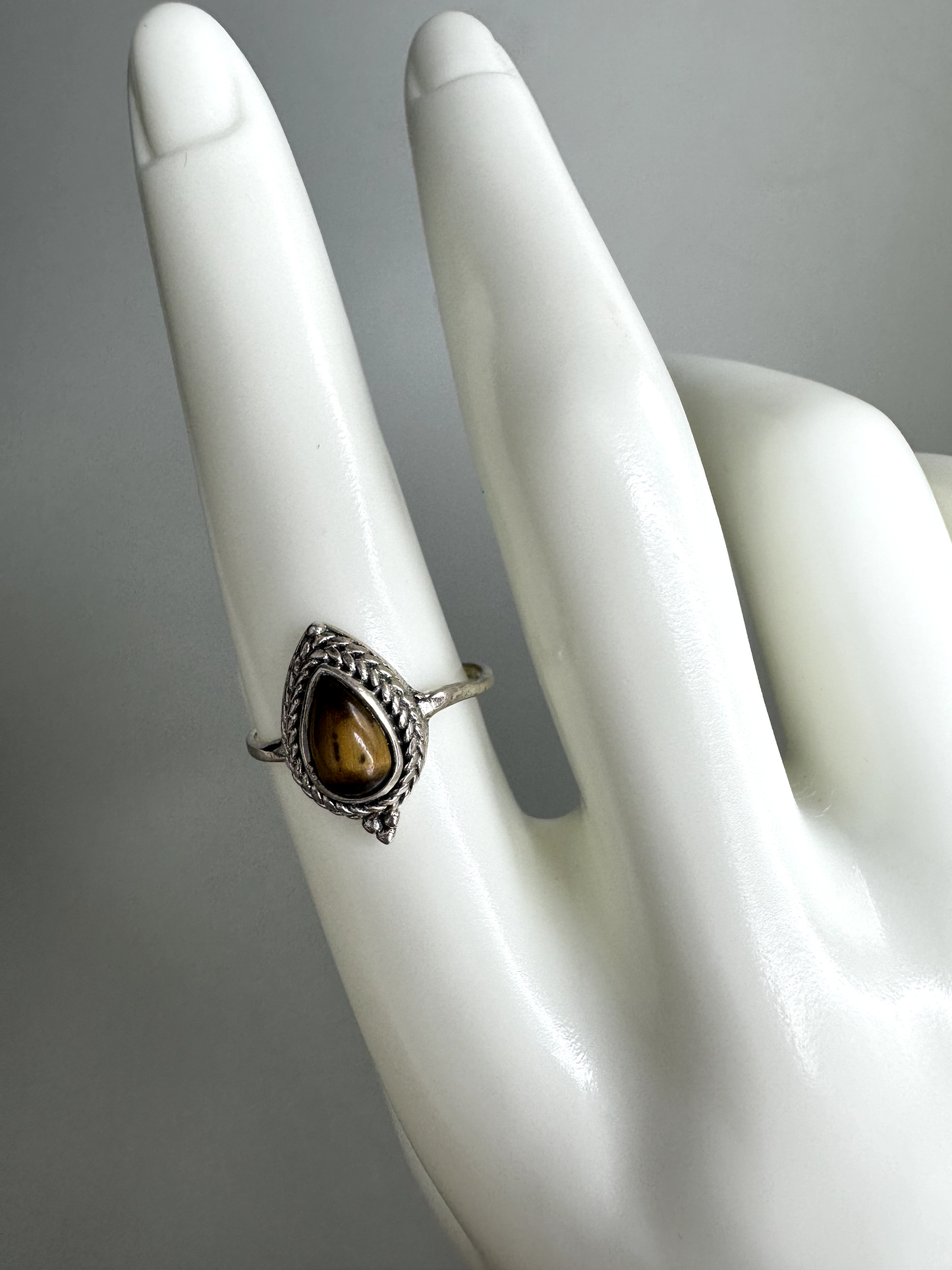 Tigers Eye Teardrop Ring | S925 Size 7.5