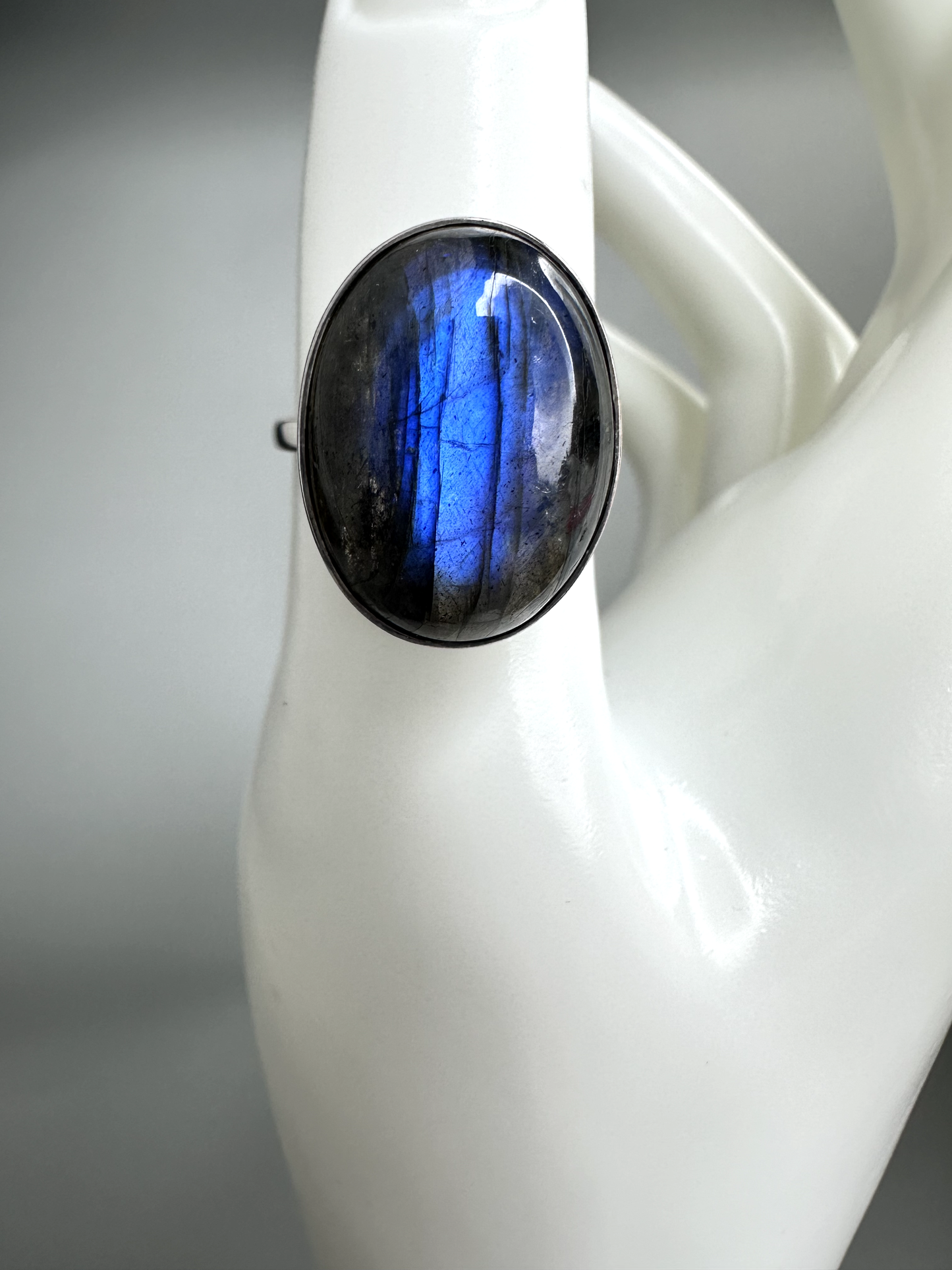 Labradorite Oval Ring 2 | S925 Size 8