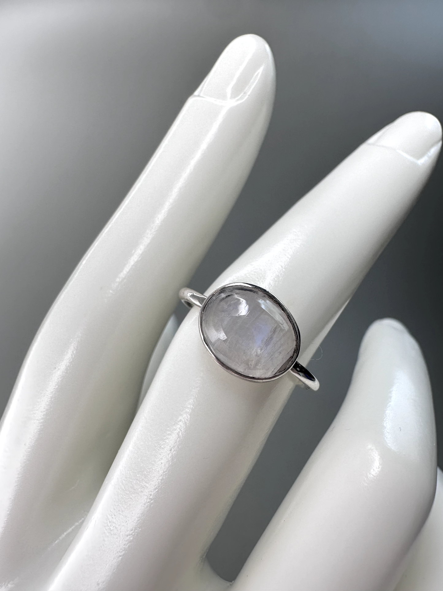 Horizontal Oval Moonstone Ring | S925 Size 7 | Flashy