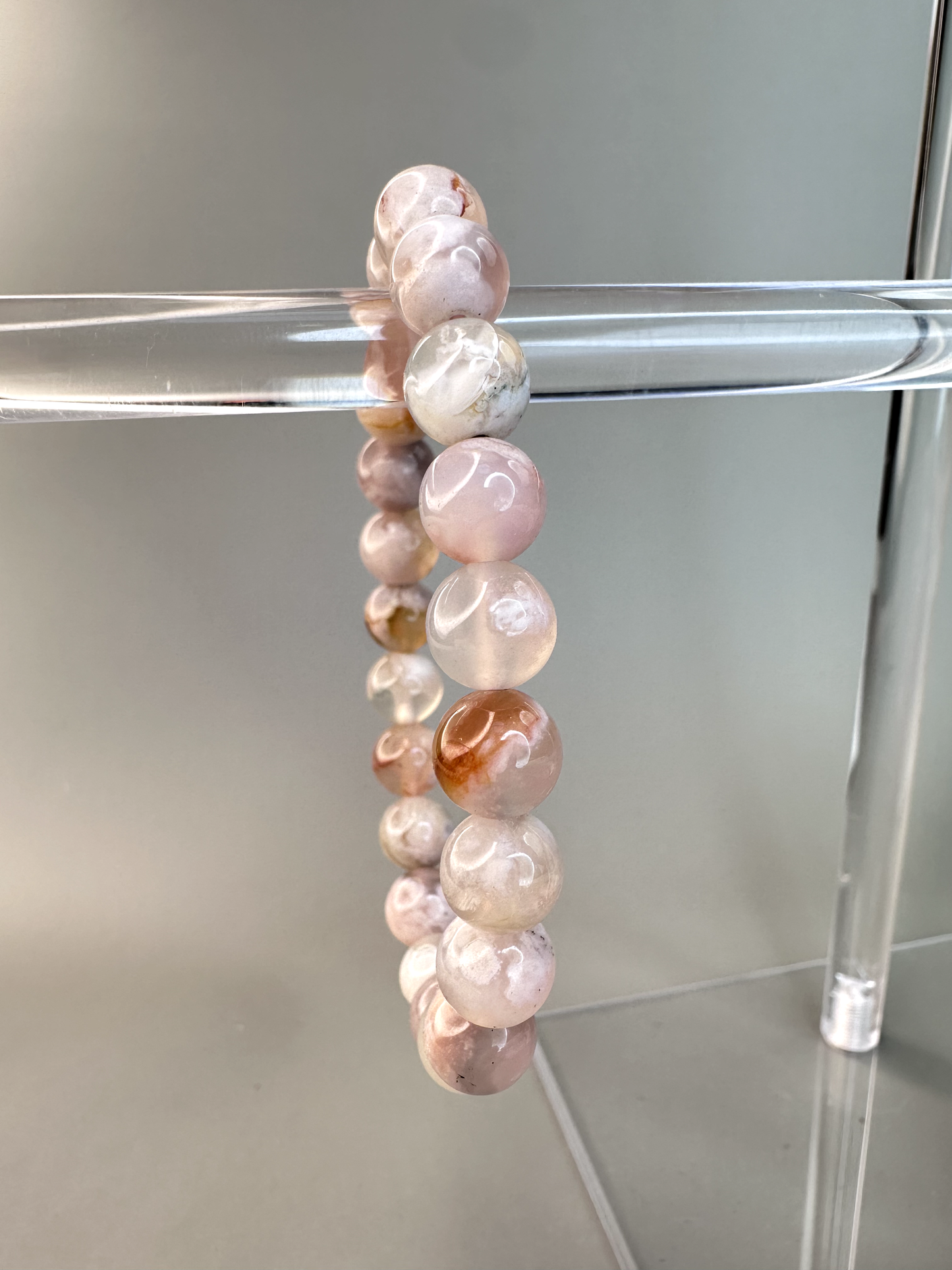 8mm Flower Agate Bracelet