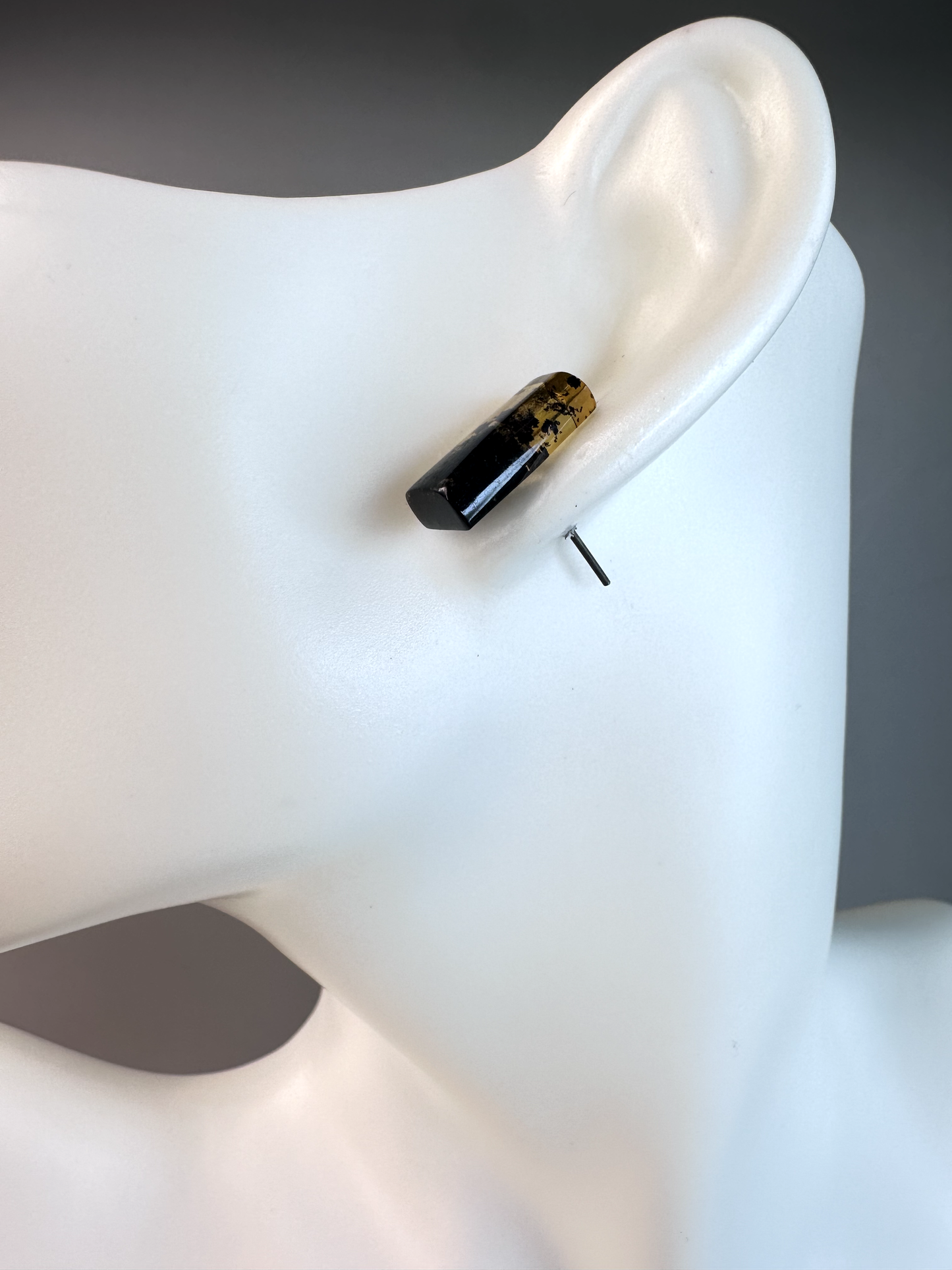 Amber Rectangle Stud Earrings | S925