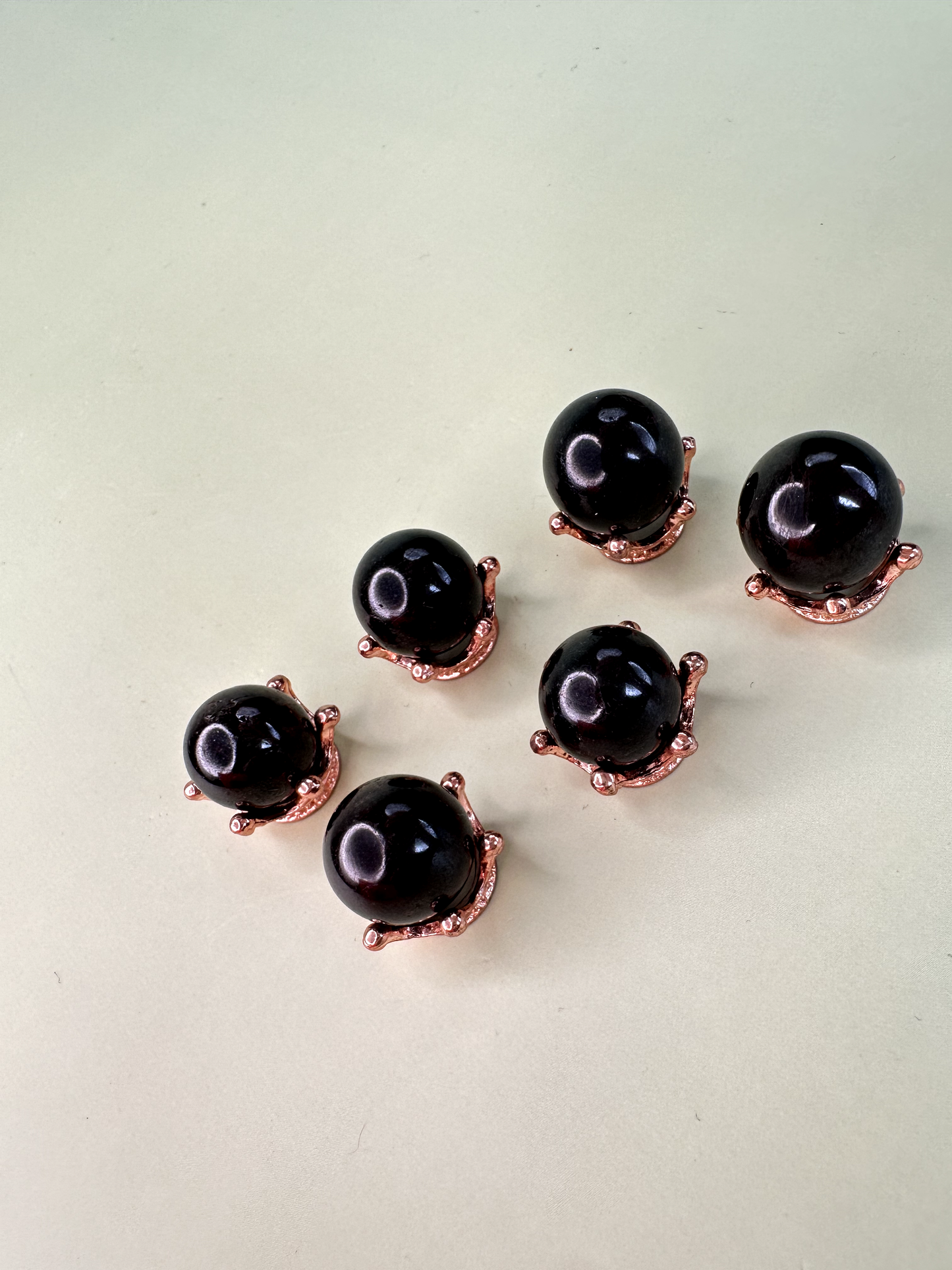 Star Garnet Mini Spheres