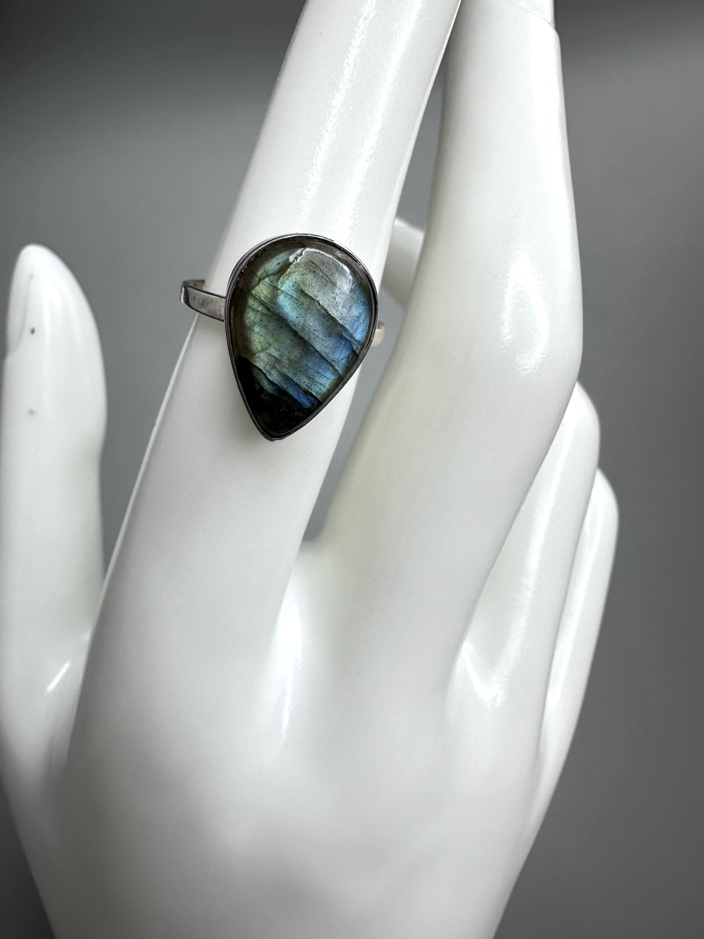 Labradorite Teardrop Ring | S925 Size 6 | Flashy