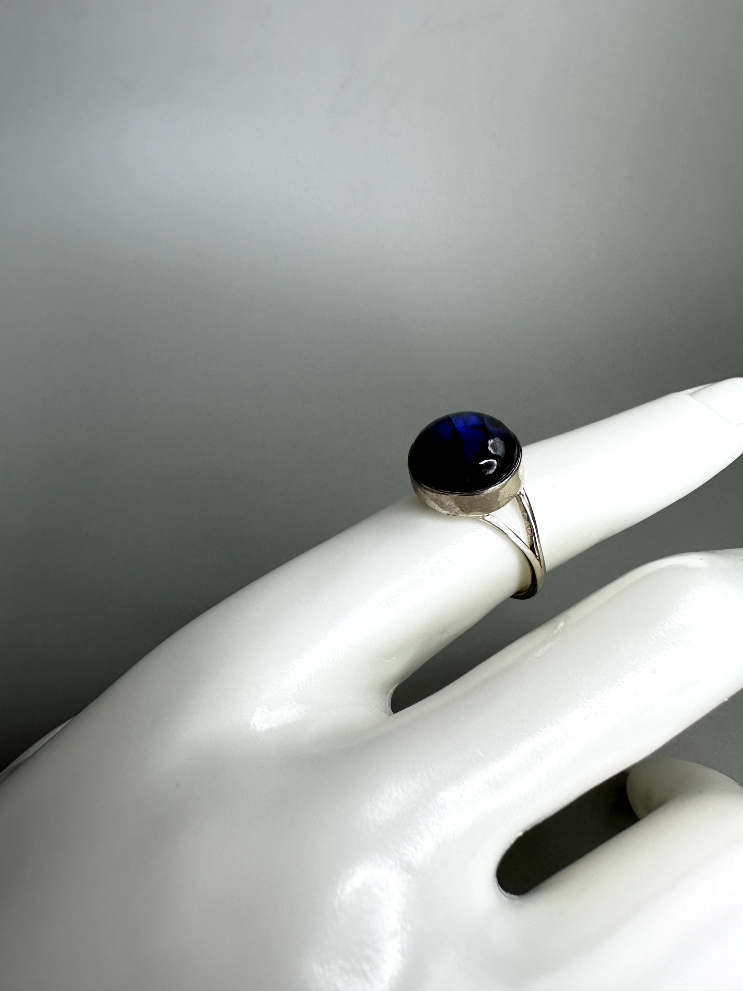 Labradorite Circle Ring | S925 Size 7