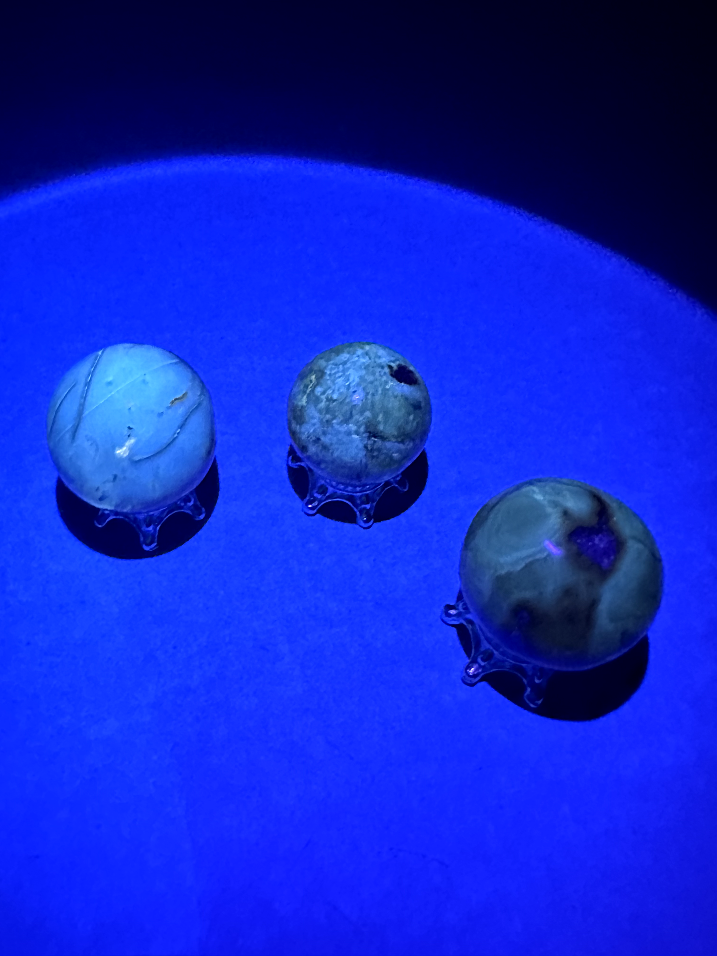 Amber Spheres | UV Reactive