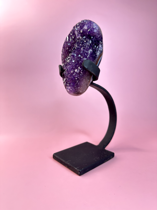 Amethyst Free Form | Removeable Stand