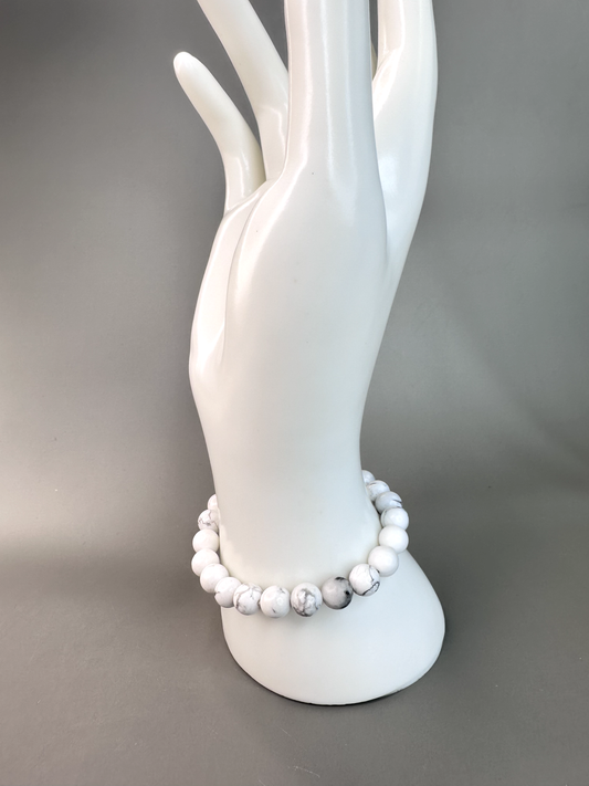 8mm White Howlite Bracelet