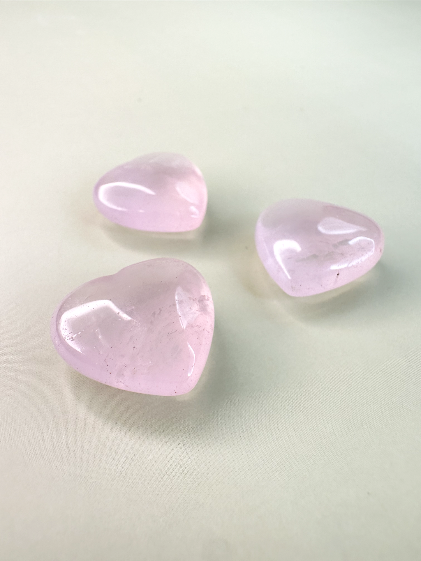 Rose Quartz Hearts *MINI* (Slight Imperfections)