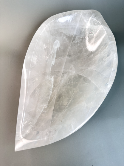 XL Quartz Leaf Bowls (Long) | Statement