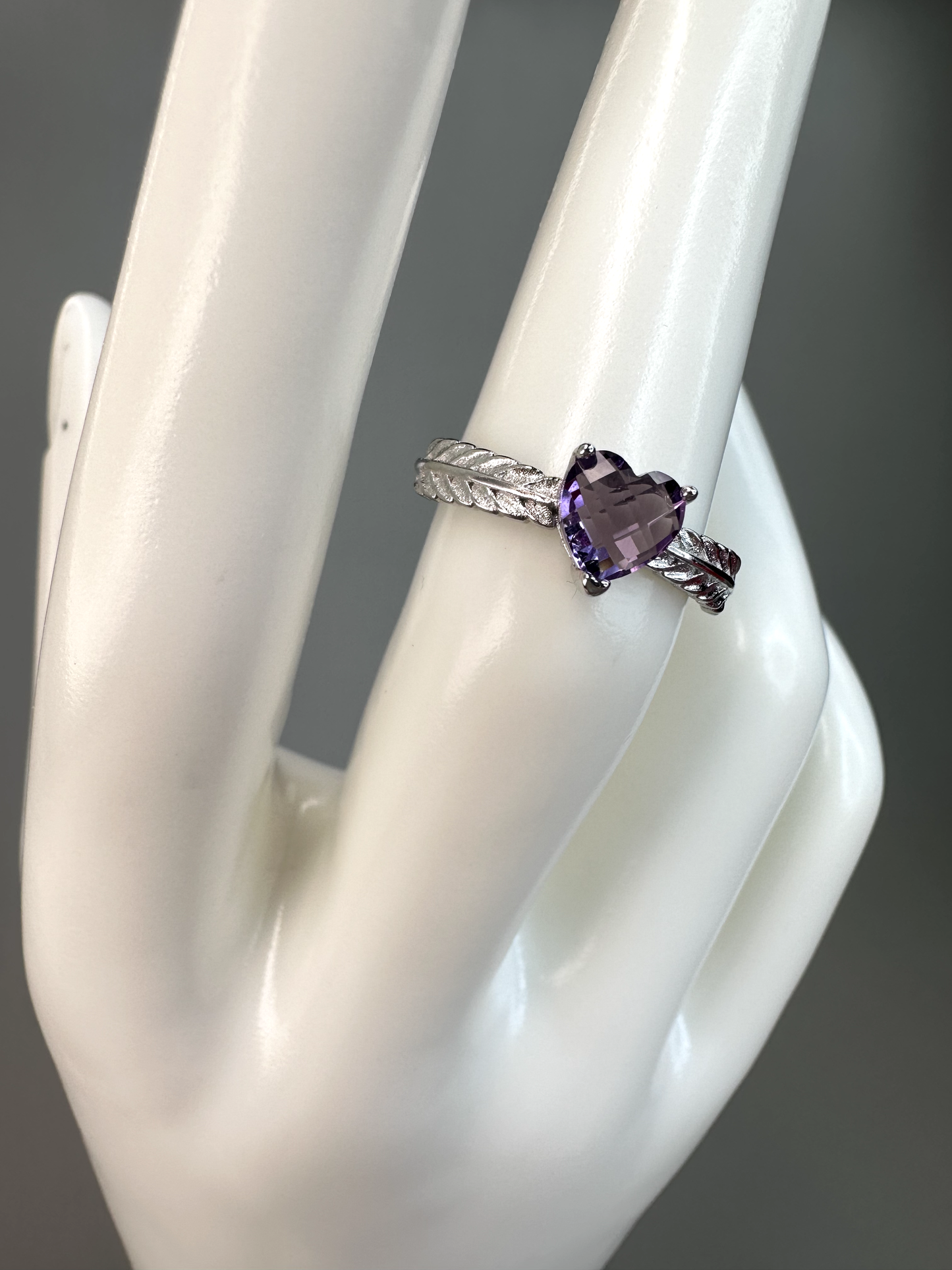 Faceted Amethyst Heart Ring | Adjustable | S925